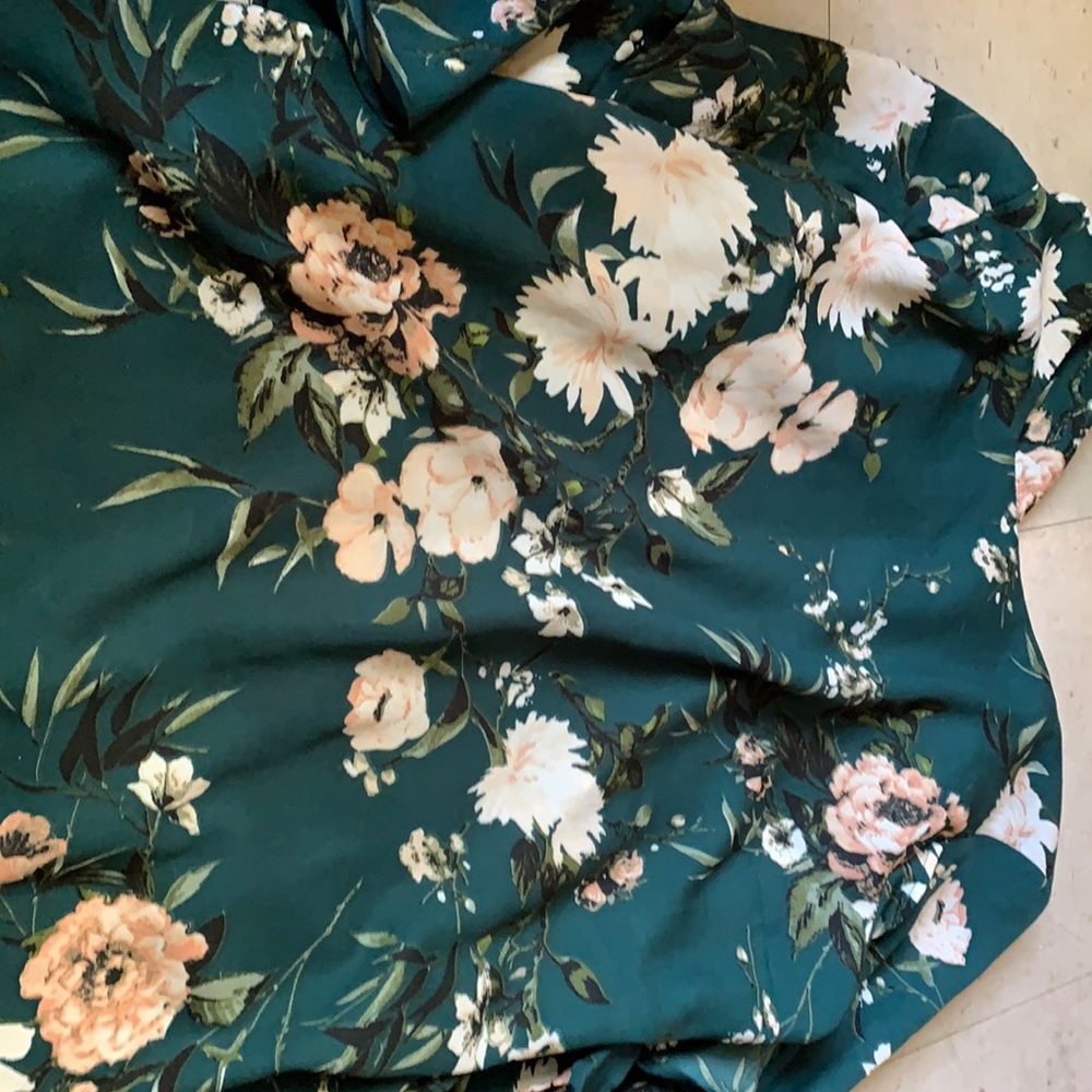 Cute blouse